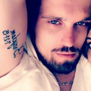 Meet your Posher, Travis